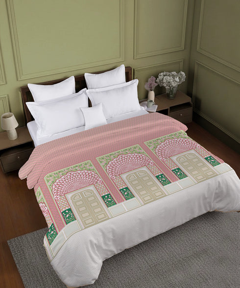 Gates Around The Globe Double AC Comforter, Lirale| 180 TC Cotton