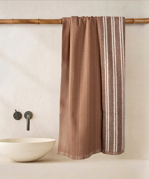 Indulgence By The FirePlace Bath Towel, Super Soft, Intricate Design, 600 GSM, Savanna