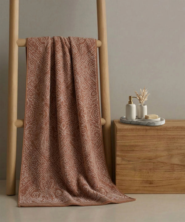 Indulgence By The FirePlace Bath Towel, Super Soft, Intricate Design, 600 GSM, Elmer