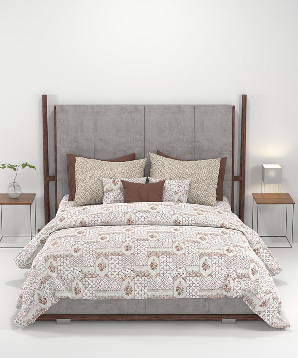 Carnival Ornate Queen Bedsheet, Meera Brown |144 TC Cotton| 2 Pillow Covers
