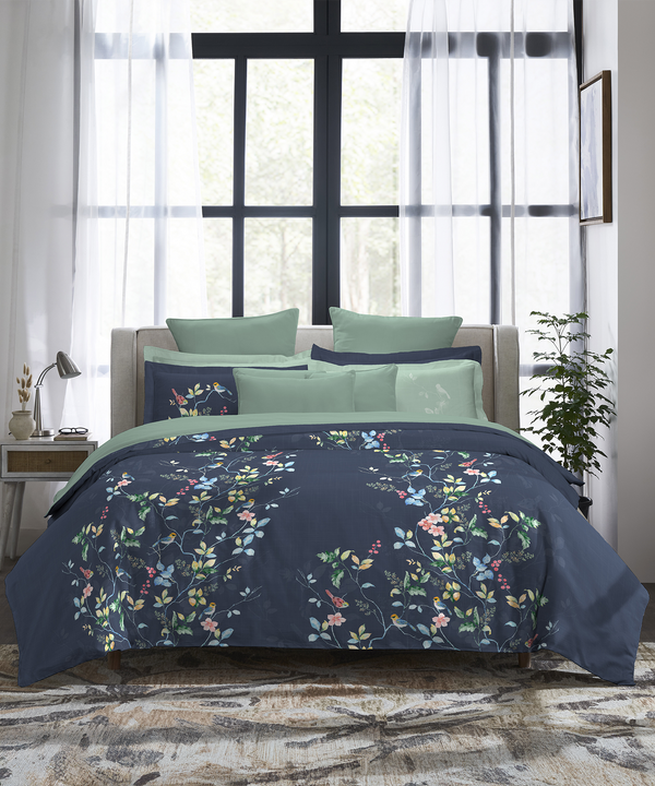 Indulgence Painterly Pattern King Bedsheet Set, Blue Bank|300 TC Cotton| 4 Pillow Covers