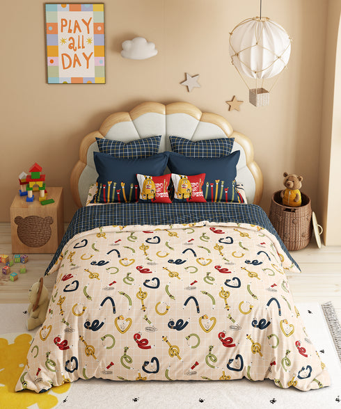 Juniors Double Bedsheet Set, Scribble Spot| 144TC Cotton|2 Pillow Covers & 2 Cushion Covers