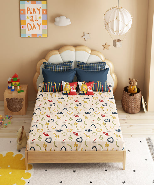 Juniors Double Bedsheet Set, Scribble Spot| 144TC Cotton|2 Pillow Covers & 2 Cushion Covers