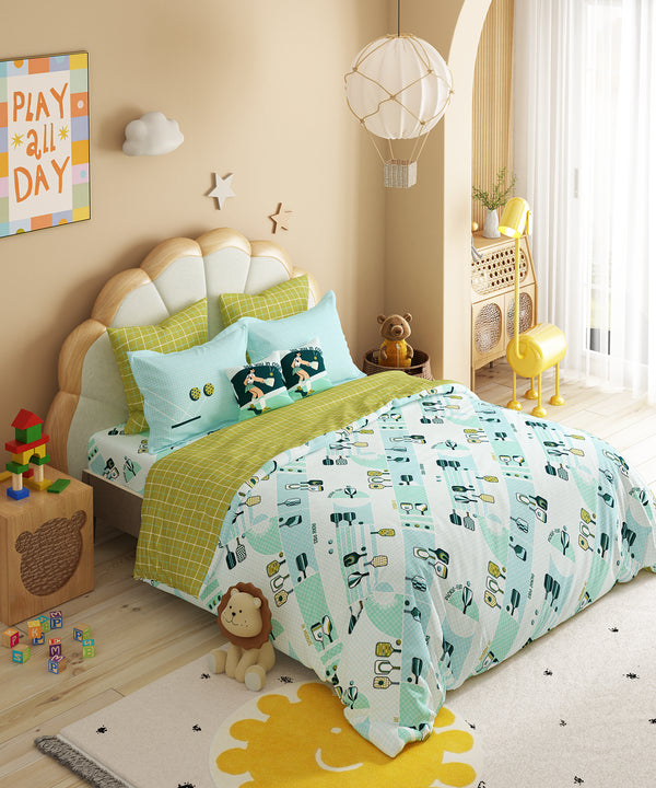 Juniors Double Bedsheet Set, Smash It| 144TC Cotton |2 Pillow Covers & 2 Cushion Covers