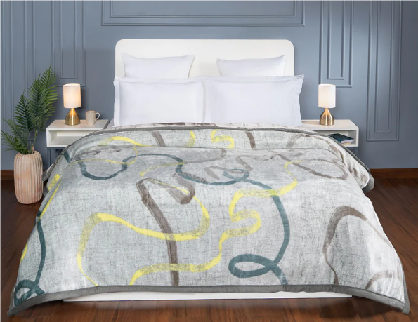 Cozy and Bright: The Joy of Gifting Blankets This Diwali