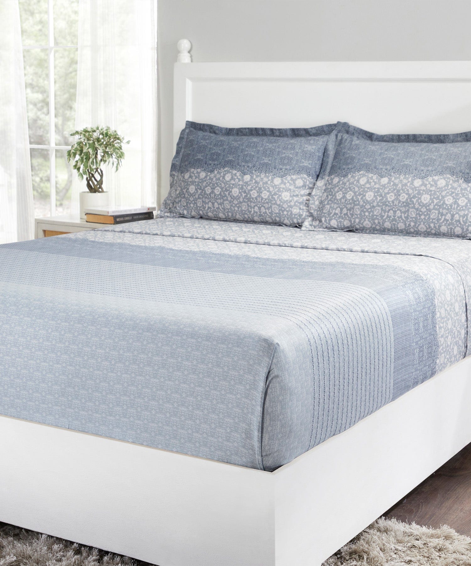 Classic King Printed Bedsheet ,210 TC,ACANTHUS BLUE