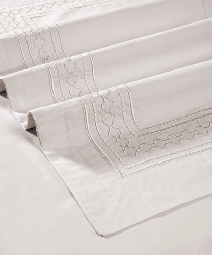 Nectarsoft Luxe Living Solid King Bedsheet ,300 TC ,100% Cotton, Watson, Powder Puff