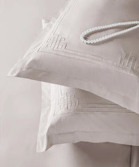 Nectarsoft Luxe Living Solid King Bedsheet Set, Windsor, Powder Puff|300 TC Cotton| 2 Pillow Cover