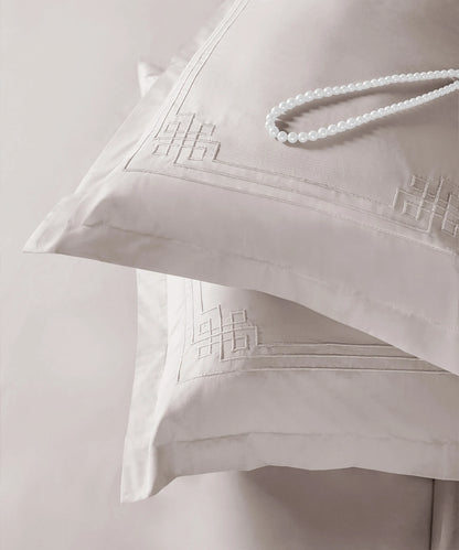 Nectorsoft Luxe Living Solid King Bedsheet Set, Windsor, Powder Puff|300 TC Cotton| 2 Pillow Cover