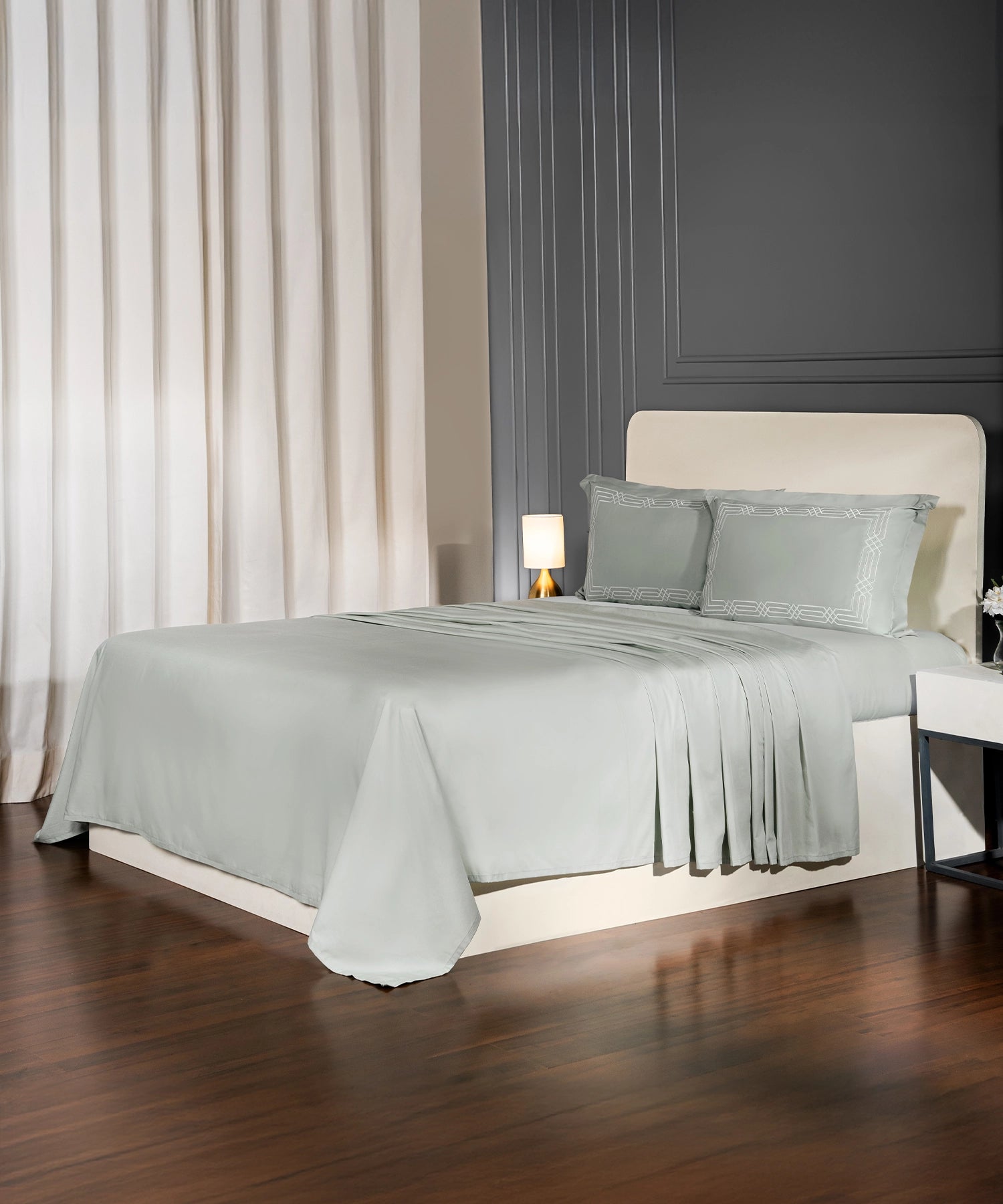 Nectarsoft Luxe Living Solid King Bedsheet ,300 TC ,100% Cotton,Renoir, Desert Sage