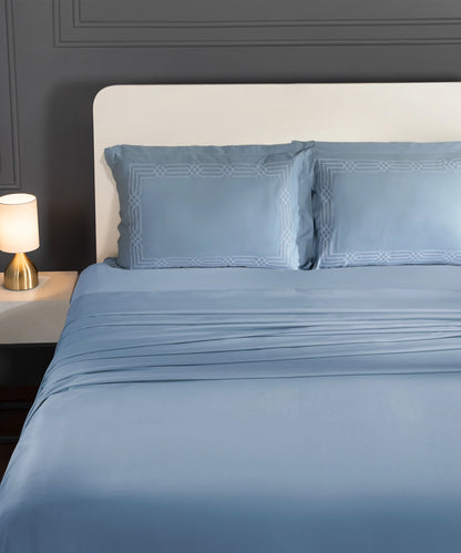 Nectarsoft Luxe Living Solid King Bedsheet ,300 TC ,100% Cotton, Renoir, Blue Shadow