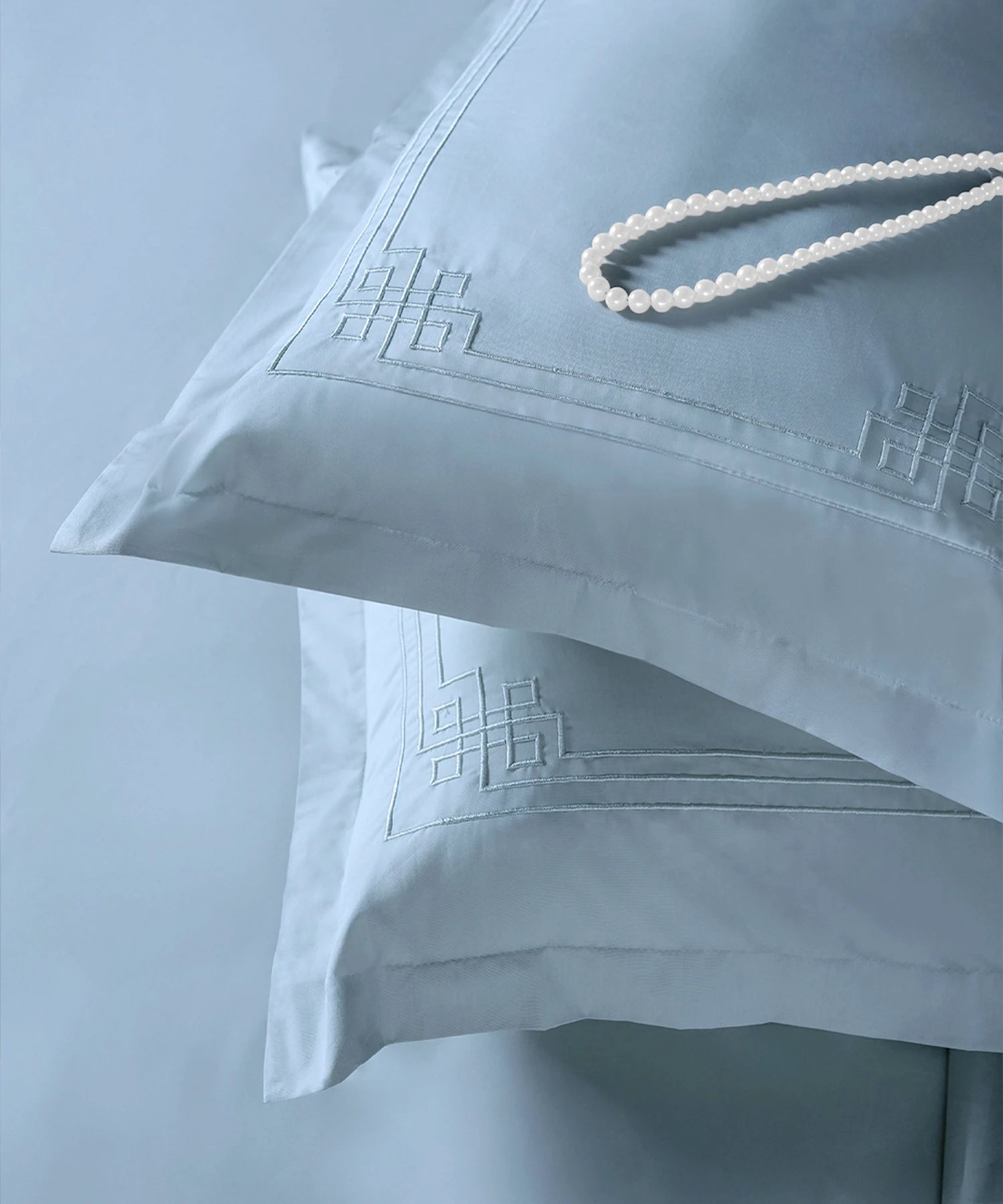 Nectorsoft Luxe Living Solid King Bedsheet Set, Windsor, Blue Shadow|300 TC Cotton| 4 Pillow Cover