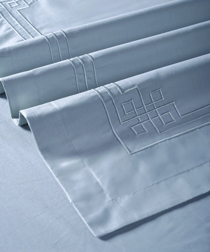 Nectorsoft Luxe Living Solid King Bedsheet Set, Windsor, Blue Shadow|300 TC Cotton| 4 Pillow Cover