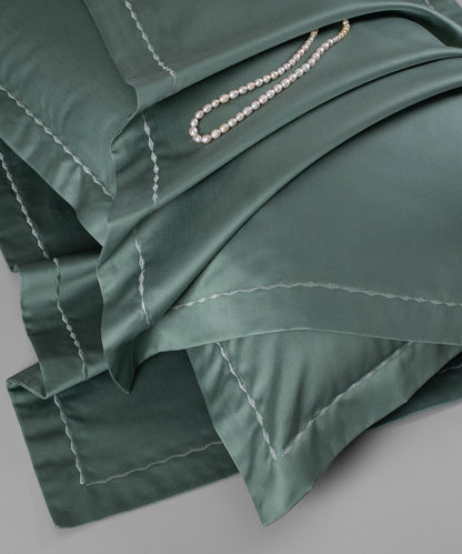 Nectarsoft King Solid Bedsheet Set, Green| 600 TC Cotton| 4 Pillow Covers