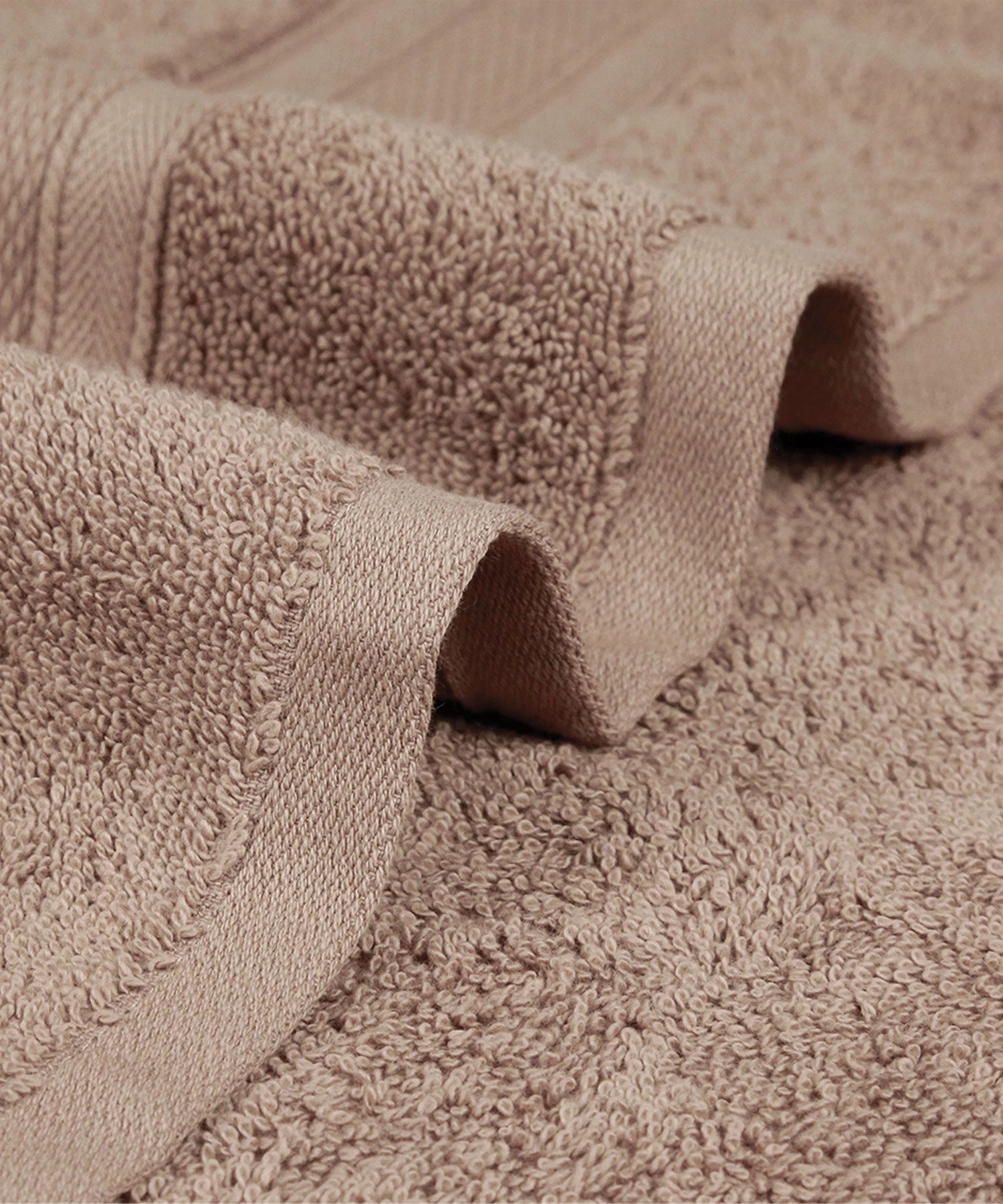 Soft Comfort Acorn Air Rich Technology Bath Towel, 100% Cotton, 509 GSM, Brown