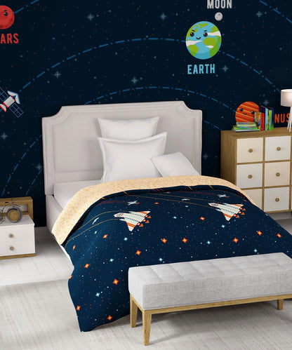 Juniors Printed Single Comforter- Lightyear