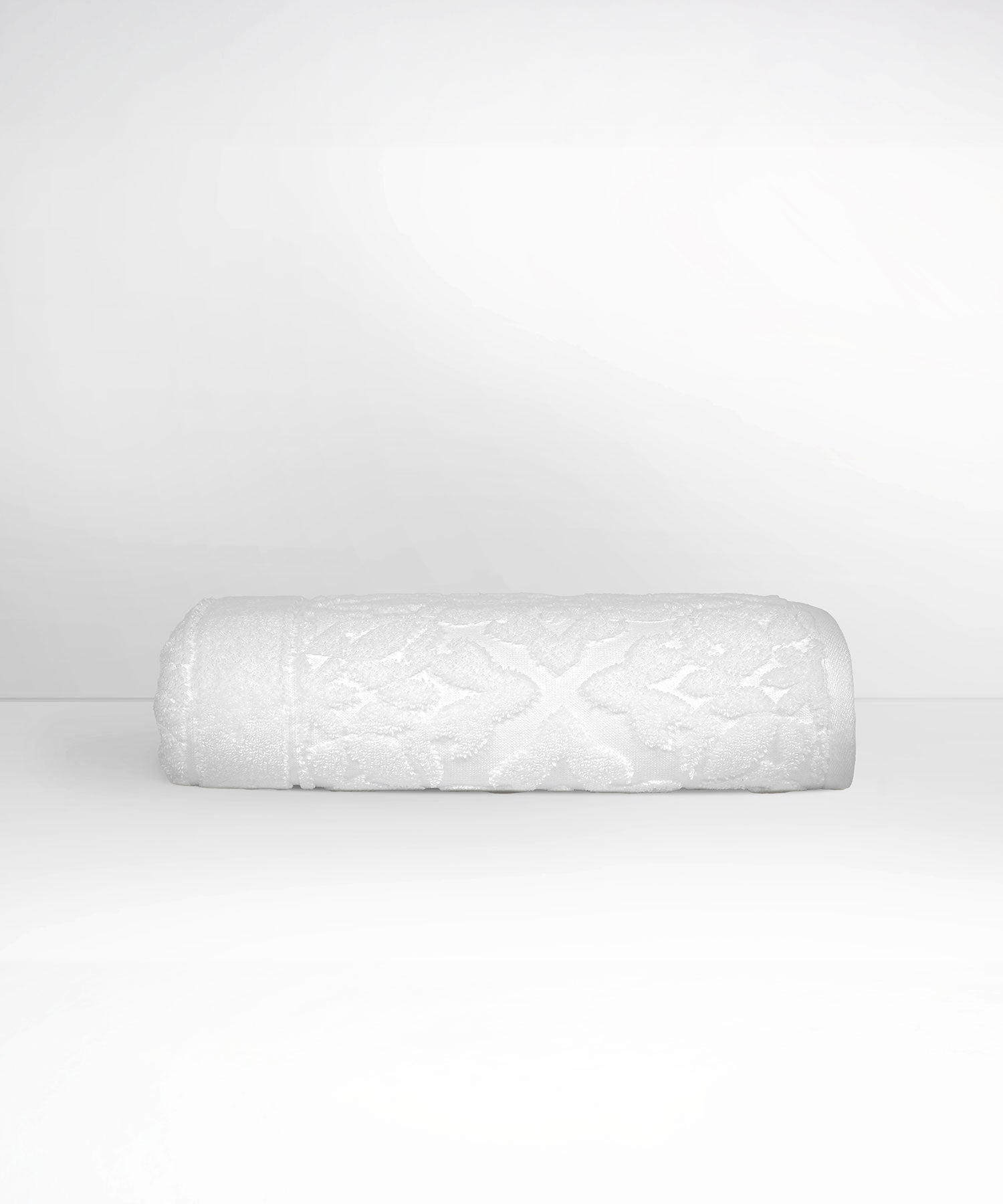 Nectarsoft Be Our Guest Bath Towel, 625 GSM, 100% Cotton, White,  Elanz