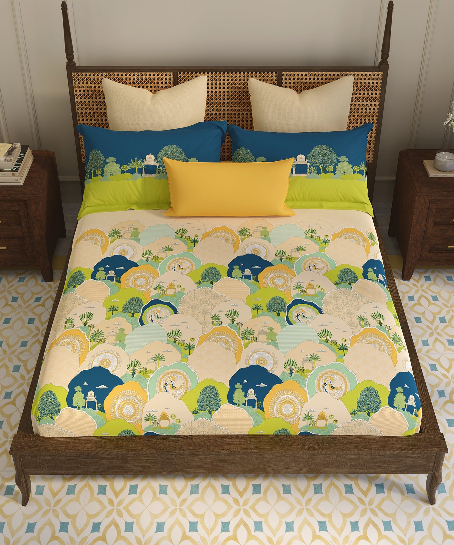 Home Essential Vasant King Bedsheet Gift Set|144 TC Cotton |Navya Peach|2 Pillow Covers