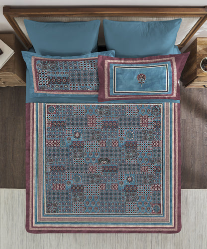 Classic Threads of India King Bedsheet Set, Ajrakh| 210 TC Cotton| 4 Pillow Covers