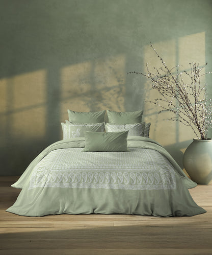 Classic Threads of India King Bedsheet Set, Chikankari | 210 TC Cotton| 4 Pillow Covers