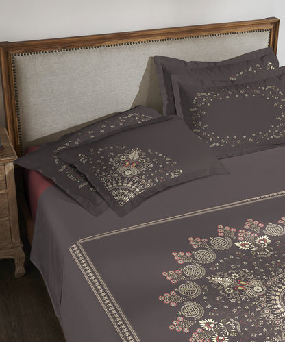 Classic Threads of India King Bedsheet Set, Gota Patti| 210 TC Cotton| 4 Pillow Covers