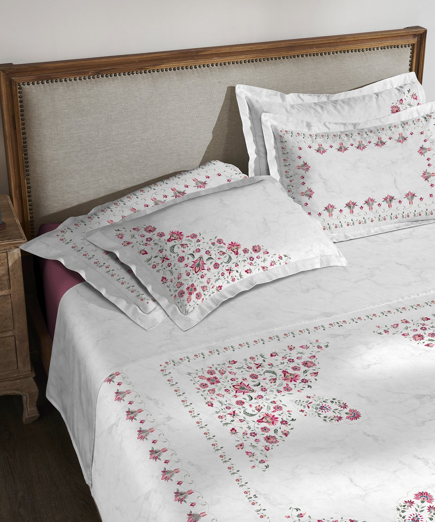Classic Threads of India King Bedsheet Set, Marble Inlay| 210 TC Cotton| 4 Pillow Covers