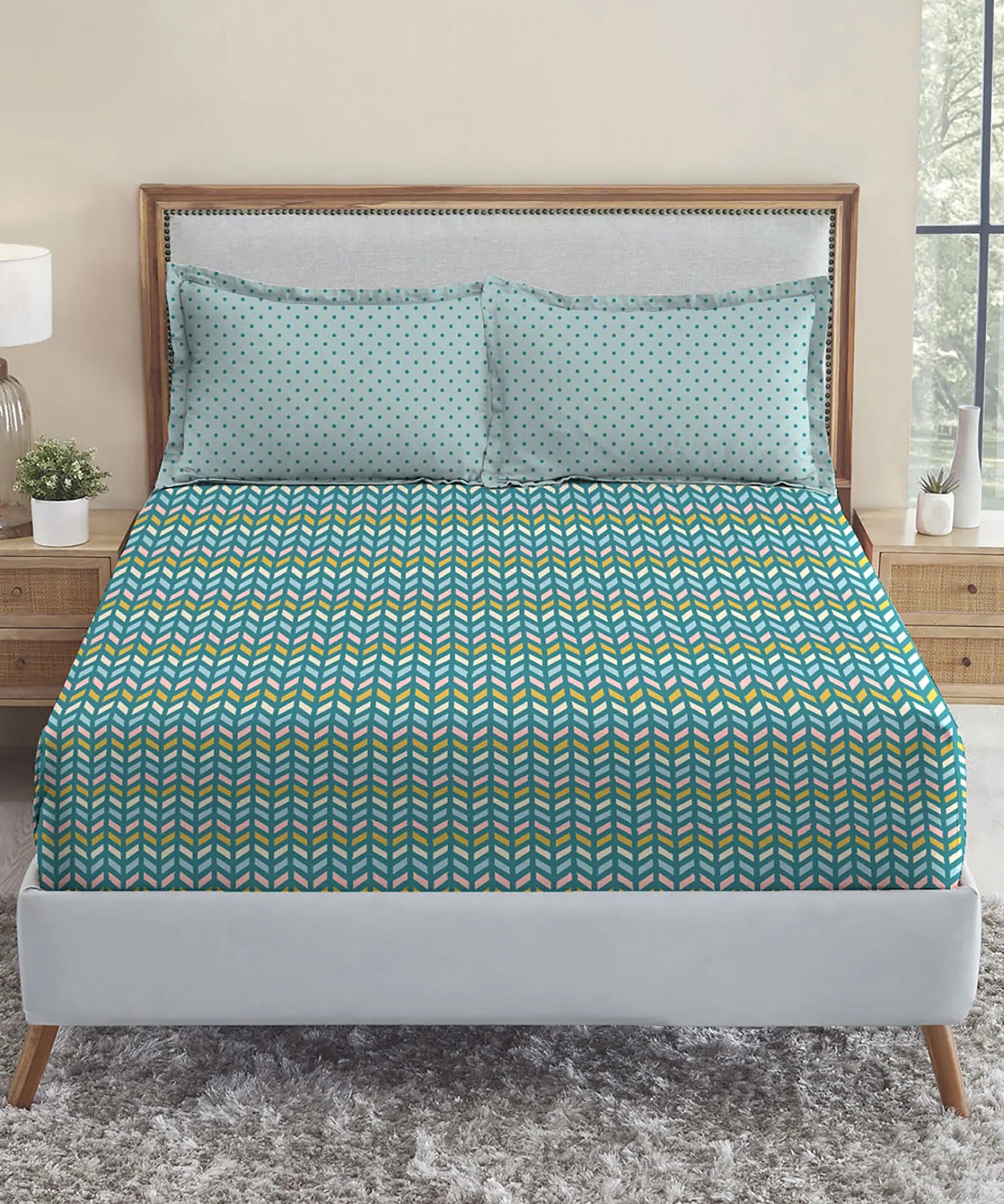 Urban Comfort Queen Bedsheet Set, Party Mood Teal |144 TC Cotton| 2 Pillow Covers