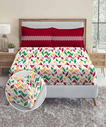Urban Comfort King Fitted Bedsheet Set, Trippy Triangles Red|144 TC Cotton| 2 Pillow Covers