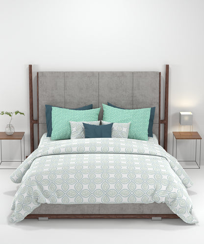 Carnival Ornate Queen Bedsheet, Chaithra Ice Green |144 TC Cotton| 2 Pillow Covers