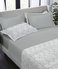 Indulgence Printed King Bedsheet, Imprial Knot| 300TC Cotton| 4 Pillow Covers