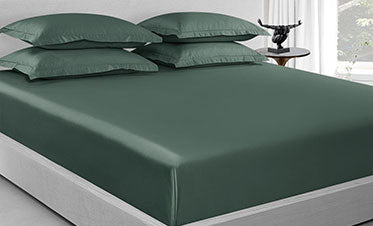 Nectarsoft King Solid Bedsheet Set, Green| 600 TC Cotton| 4 Pillow Covers